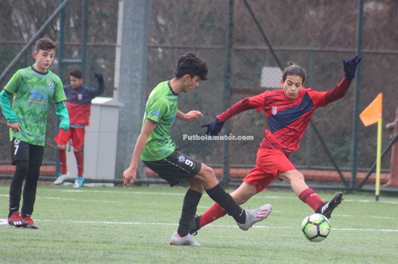 Çamlıcaspor seriyi 4 maça çıkardı