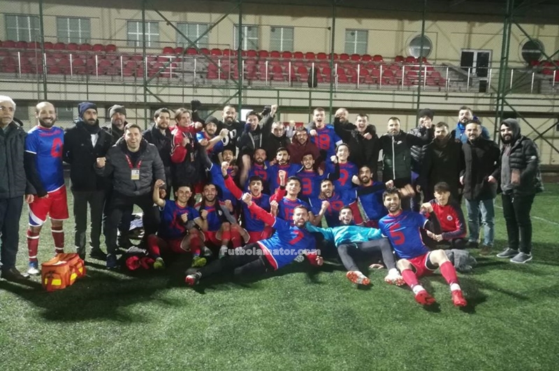 Orhanlıspor Şampiyonluğunu ilan etti.
