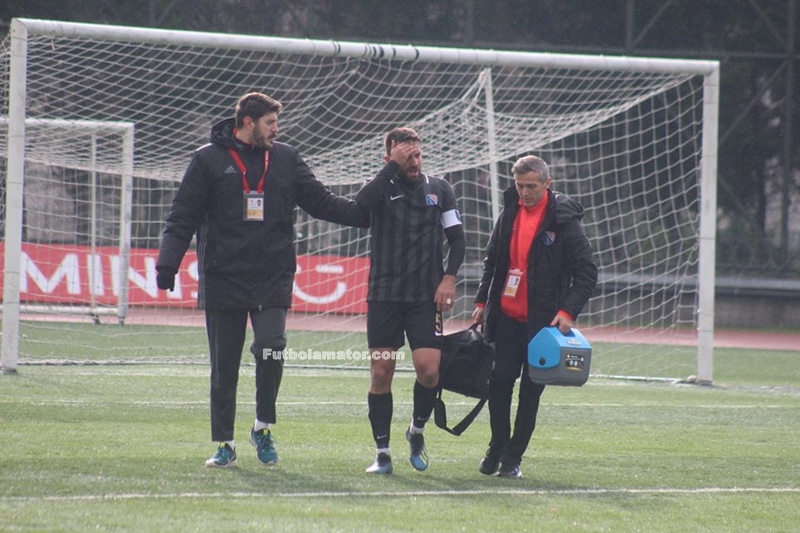Tek maç olunca sakatlık olmuyor mu?