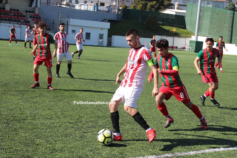 Beylerbeyispor ikinci yarıda coştu