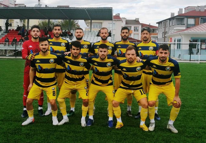 İstanbul Sinopspor ilk maçını farklı kazandı
