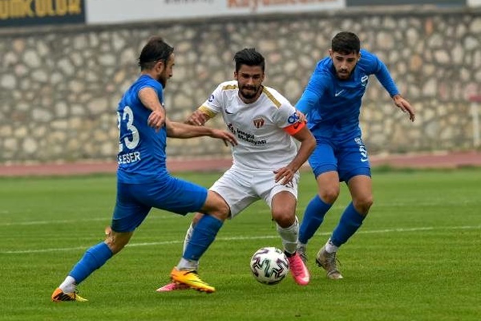 Sultanbeyli Beledediyespor İnegöl’den turla döndü