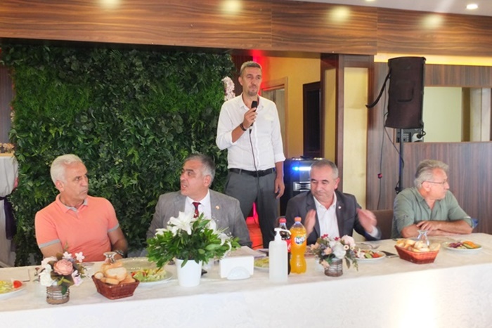 Ataşehir‘den Zafer Emek’e destek