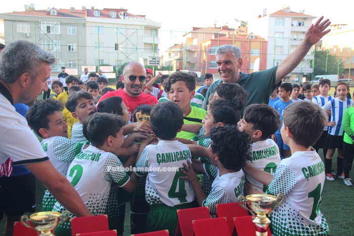 Akın Alpkan Futbol Turnuvası şampiyonu Çamlıcaspor oldu