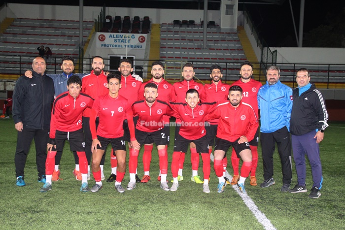Çekmeköy Belediyesi Alemdağspor Tunusbağı’nı 3 golle geçti