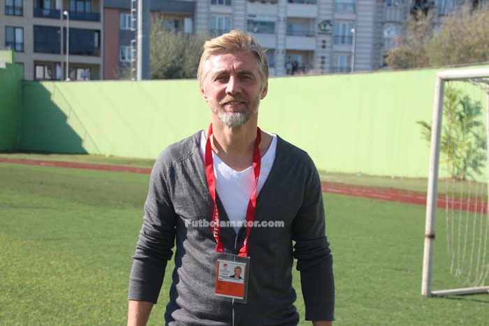 Kalafat : Oynanan futboldan memnunum