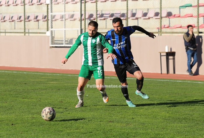 Üsküdarspor-Sultanbeyli maçında kazanan çıkmadı