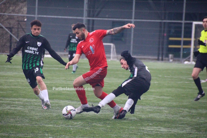Çekmeköy Belediyesi Alemdağspor Hadımköy’ü rahat geçti