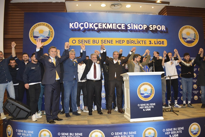 Küçükçekmece Sinopspor’dan Muhteşem Gece