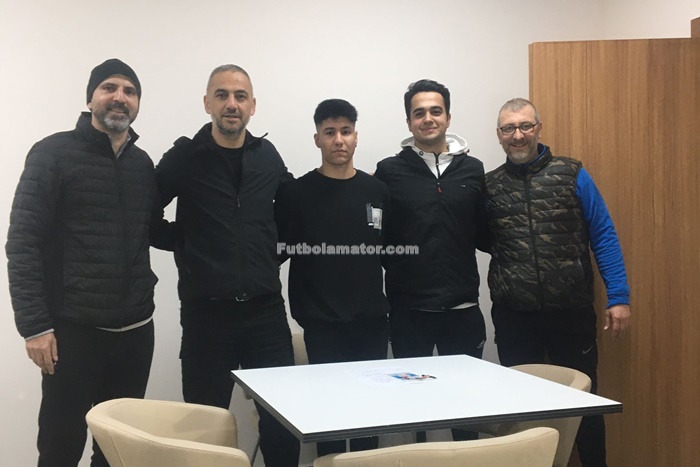 Futbolcu fabrikası Ataşehirgücü
