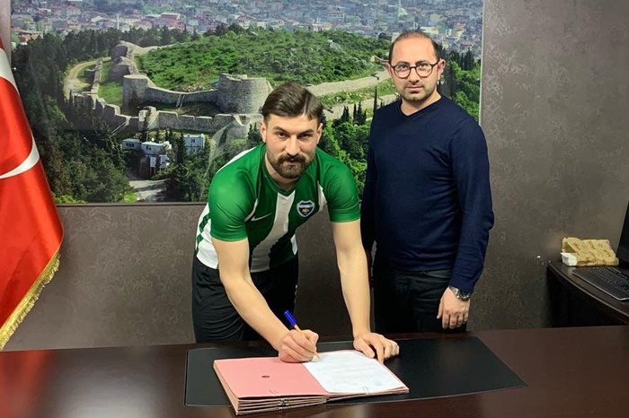 Sultanbeyli Belediyespor kalesini gole kapadı