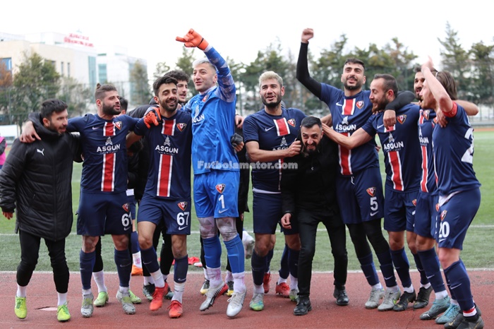 Sultangazispor seriyi sürdürdü