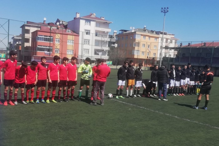 Lisans kontrolünün yapıldığı maçı Yenidoğanspor kazandı