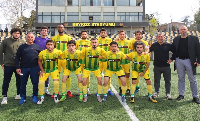 Anadoluhisarı İY. Camiası şampiyonluk havasına girdi