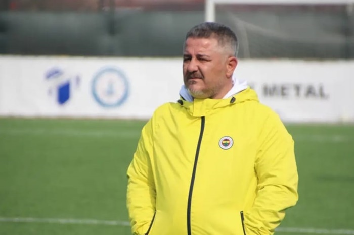 Negmar Tavşanlı Belediyespor şampiyon hocası ile devam ediyor