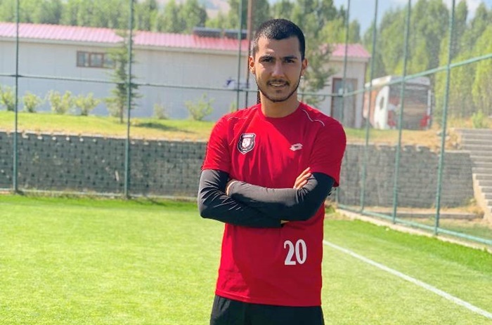 Emircan Demir Çamlıcaspor’dan ayrıldı