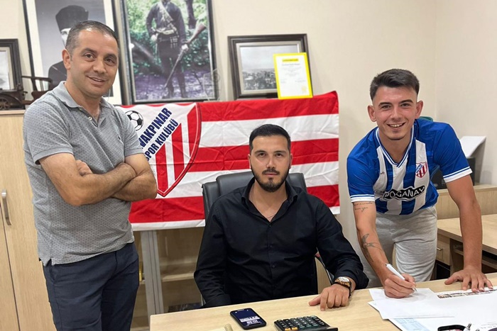 Kavakpınarspor defansını sağlama aldı