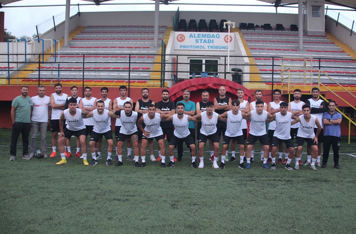 Çekmeköy Belediyesi Alemdağspor top başı yaptı