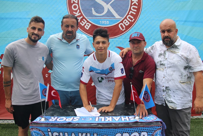 İshaklısporspor’dan sağ kanada transfer