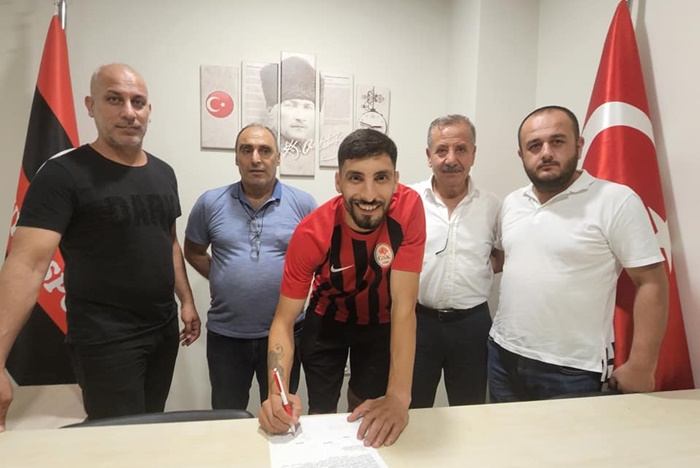 Serkan Turan Gülsuyuspor ile anlaştı