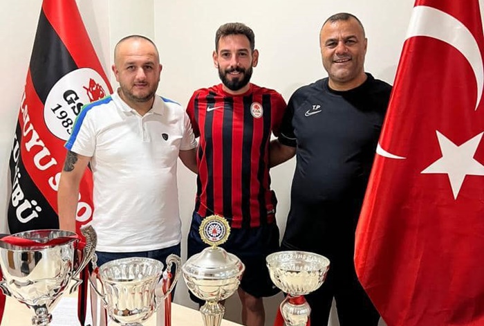 Burak Toprak Gülsuyuspor ile anlaştı