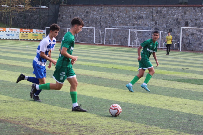 Dudulluspor son dakika golü ile kazandı