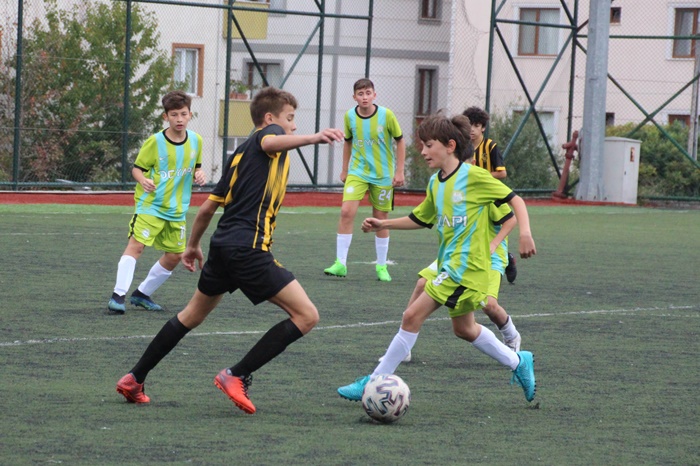 Sancaktepe Belediye Gençlikspor farkını gösterdi