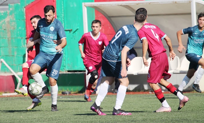 Gümüşsuyuspor 4 köşe