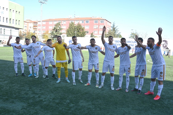 Küçükçekmece Ufuk 3 attı 3 aldı