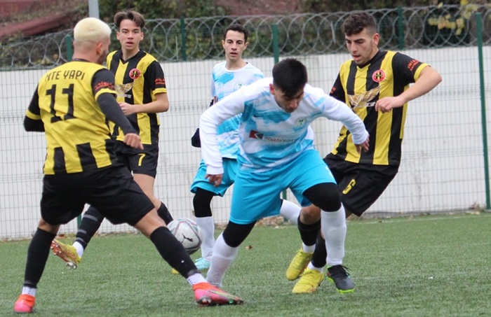 Beykoz gençleri umduğunu bulamadı