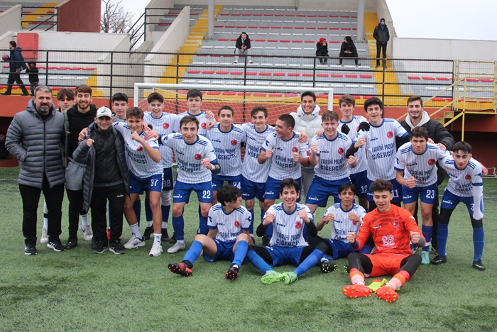 Çekmeköy Bld. Alemdağspor uzatmalarda kazandı