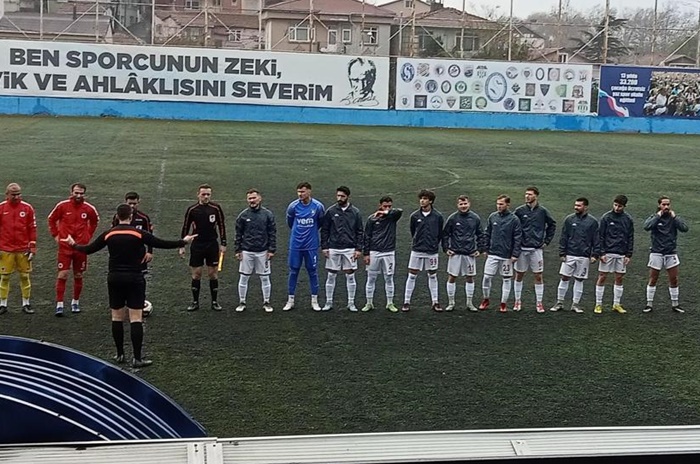 Cevizli Anadoluspor zirve yarışını bırakmıyor