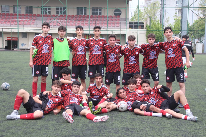 Ataşehir Arenaspor farklı kazandı