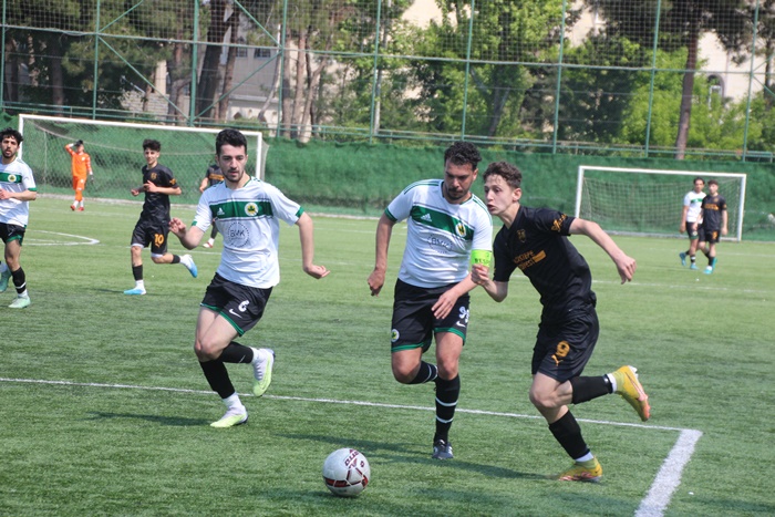 Kozyatağı attı Sancaktepe Belediye yakaladı  
