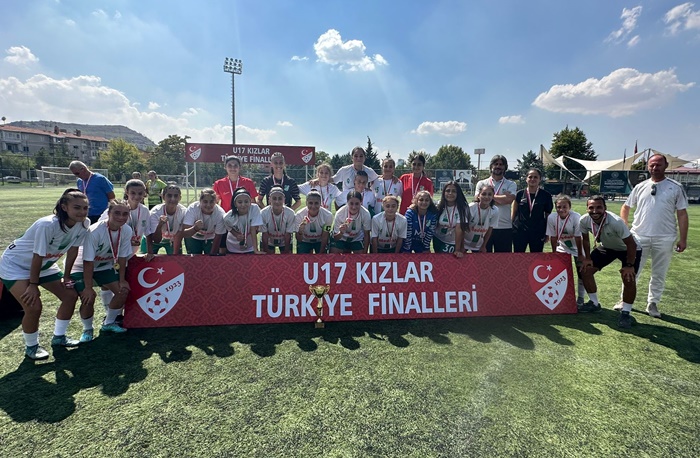 Dudulluspor Türkiye Şampiyonu oldu