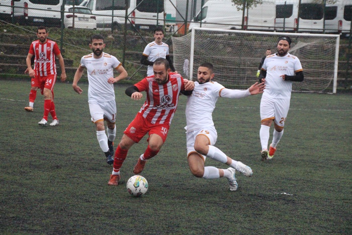 Beykoz Çavuşbaşıspor tek golle kazandı
