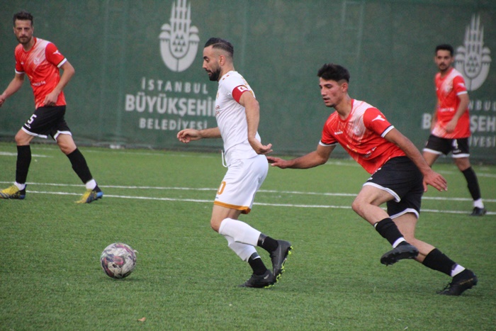 Çekmeköy Çarşıspor 4 köşe
