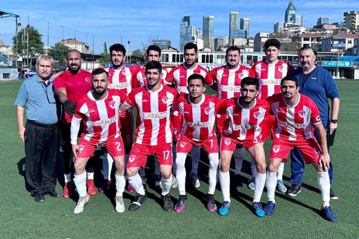 Küçükbakkalköyspor farkını gösterdi