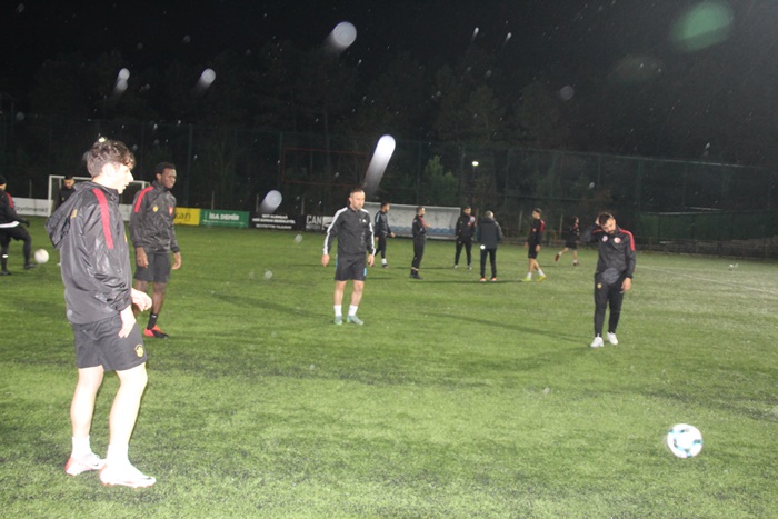  Çekmeköy Çarşıspor Samandıra FK maçını önemsiyor