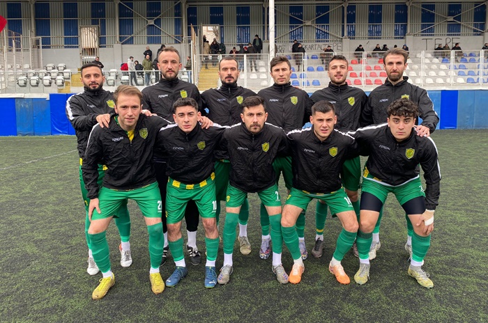 Ayazağaspor şampiyonluk yolunda bir engeli daha aştı