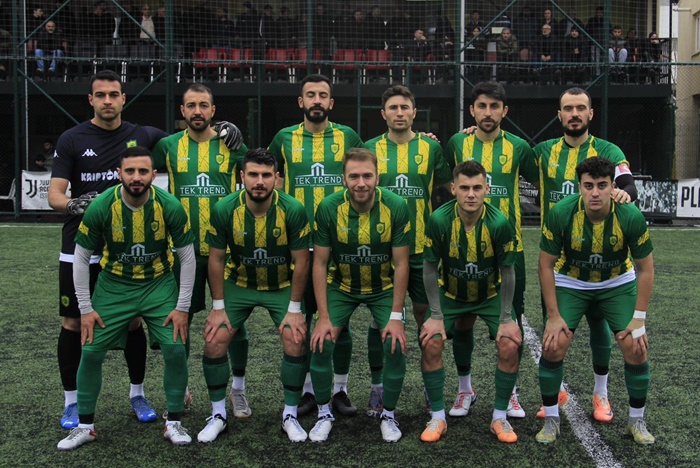 Ayazağaspor son haftaya lider girdi