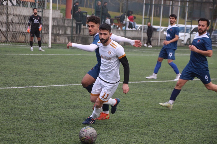 Tuzla Gençlerbirliği attı Çarşıspor yakaladı