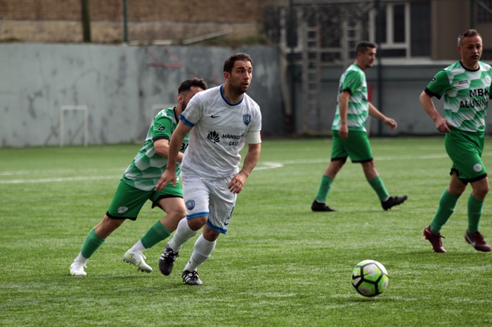 Ferahspor galibiyetle başladı