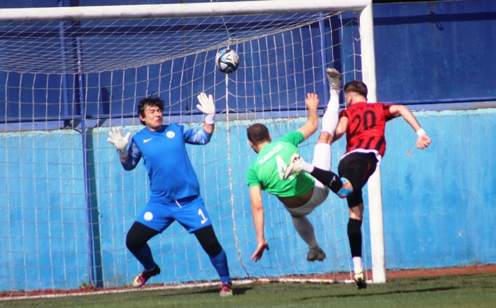 Galata Kavacık galibiyetiyle yolu yarıladı