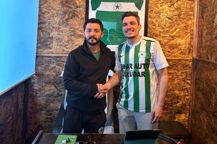 Anadolu Üsküdar Bilal Özkan’a imzayı attırdı