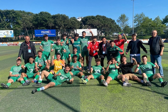 Derbinin galibi Dudulluspor oldu