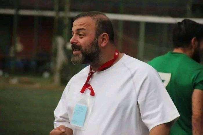 Hakan Karzaoğlu teklifleri değerlendiriyor