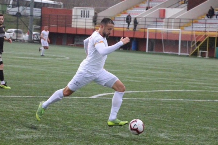 Ekim Can Karakuş teklifleri değerlendiriyor