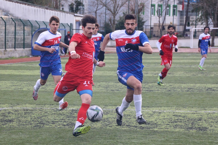 Furkan Dalçık teklifleri değerlendiriyor