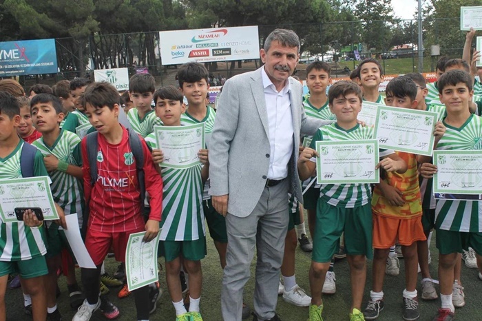 Ali Yazlı ve Dudulluspor